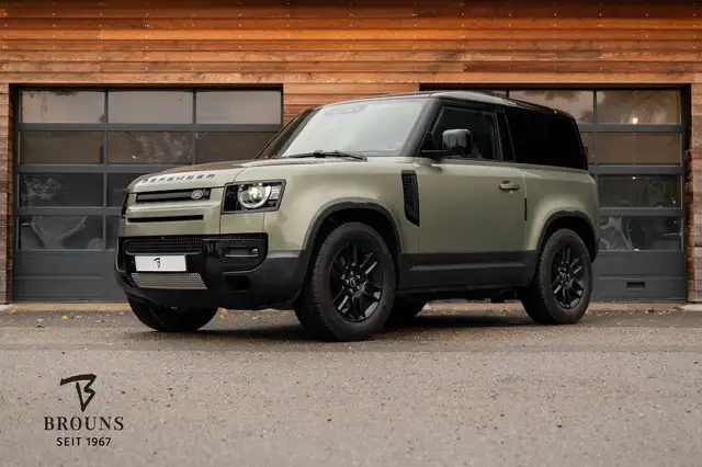 Land Rover Defender 90 200PS 6 Zil. ACC 360GrKameras Pano