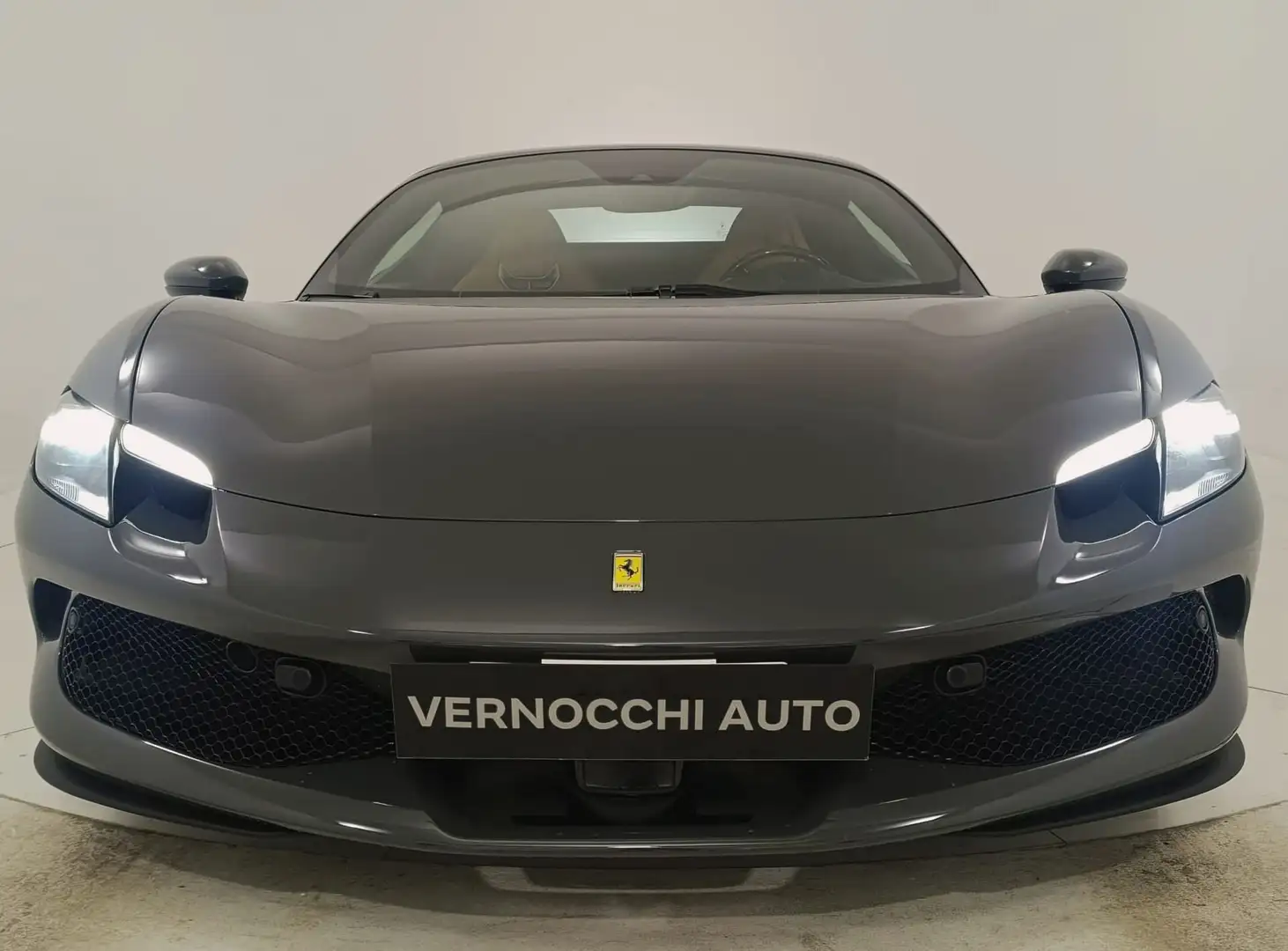 Ferrari 296 GTS 3.0 Carbon-Lift-Daytona-Alcantara-Bollo pagato Grijs - 2