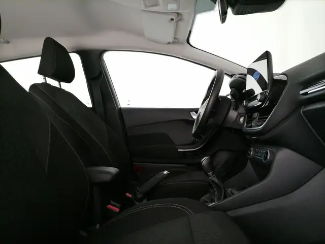 Ford Fiesta view 6