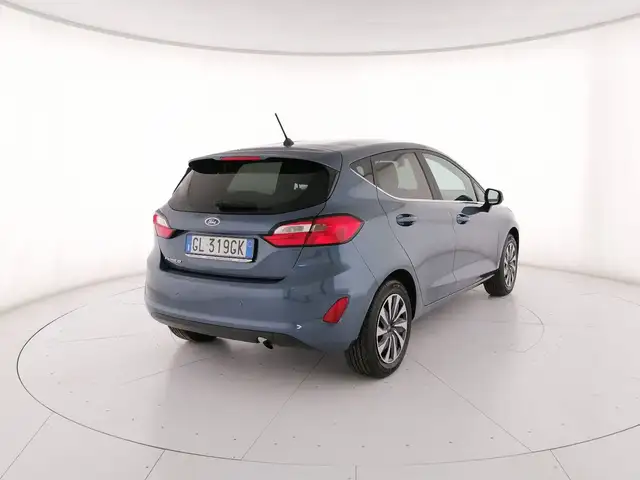 Ford Fiesta view 2