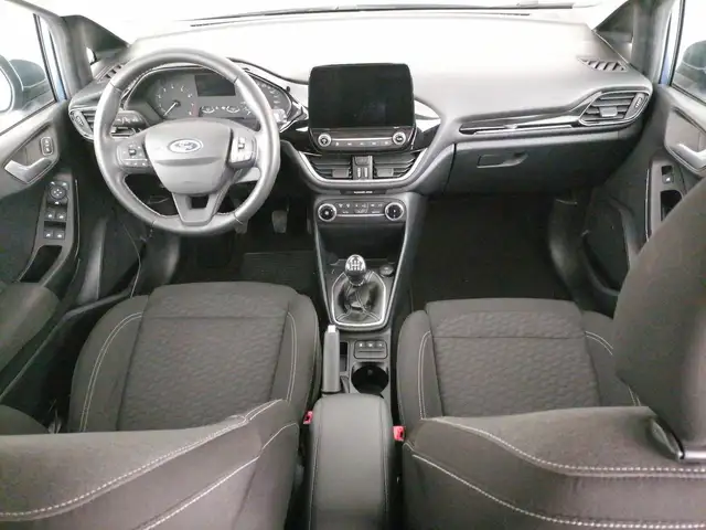 Ford Fiesta view 9