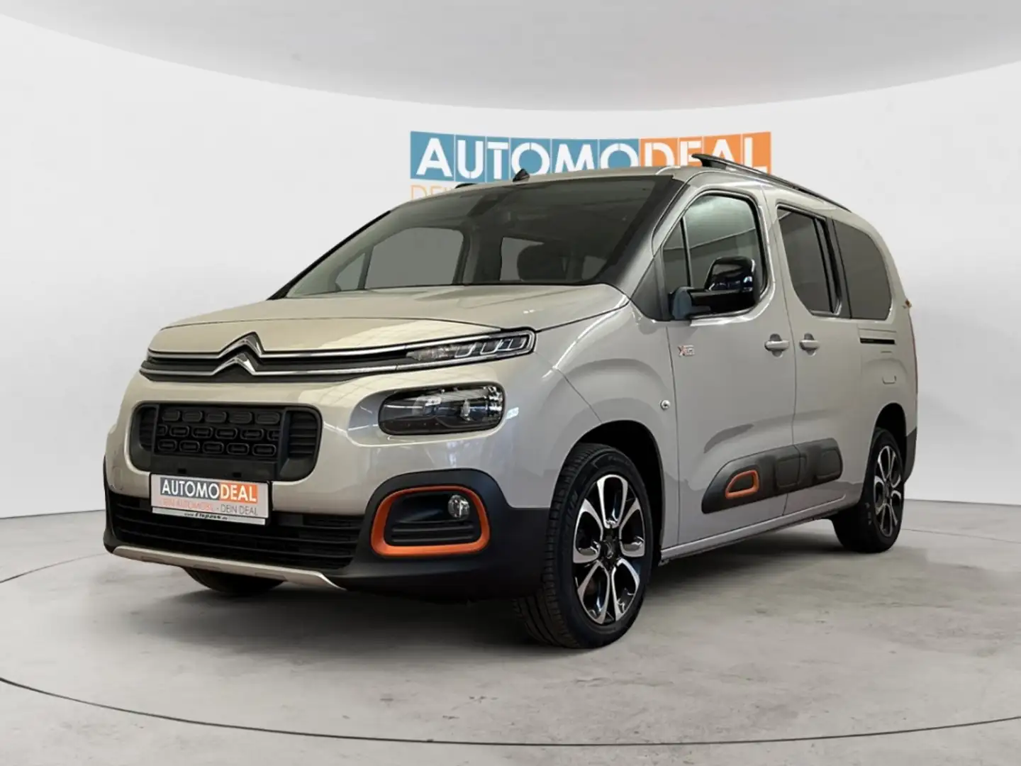 Citroen Berlingo Shine XL XTR 7-Sitzer AUTOMATIK KAMERA SHZ TEMPOMA Beige - 2