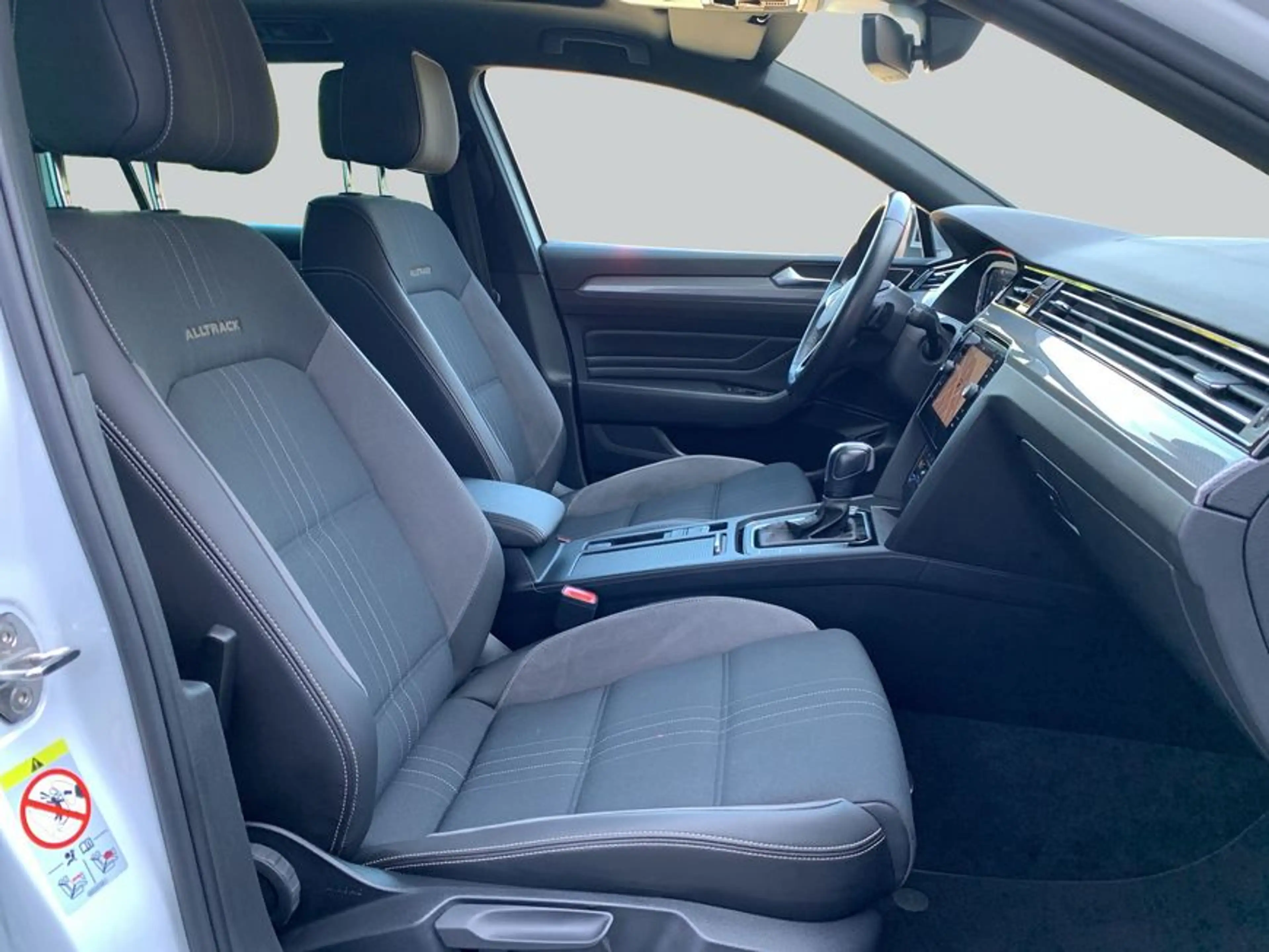 Volkswagen Passat Alltrack Variant 2.0 TDI 4Motion DSG AHK Na — photo 12