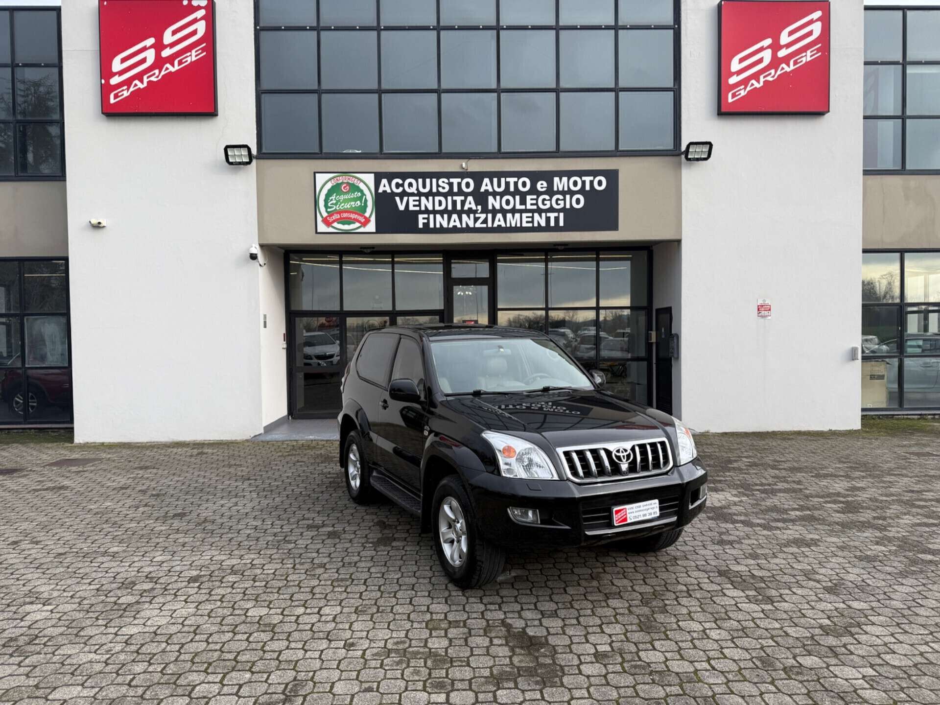 Toyota Land Cruiser