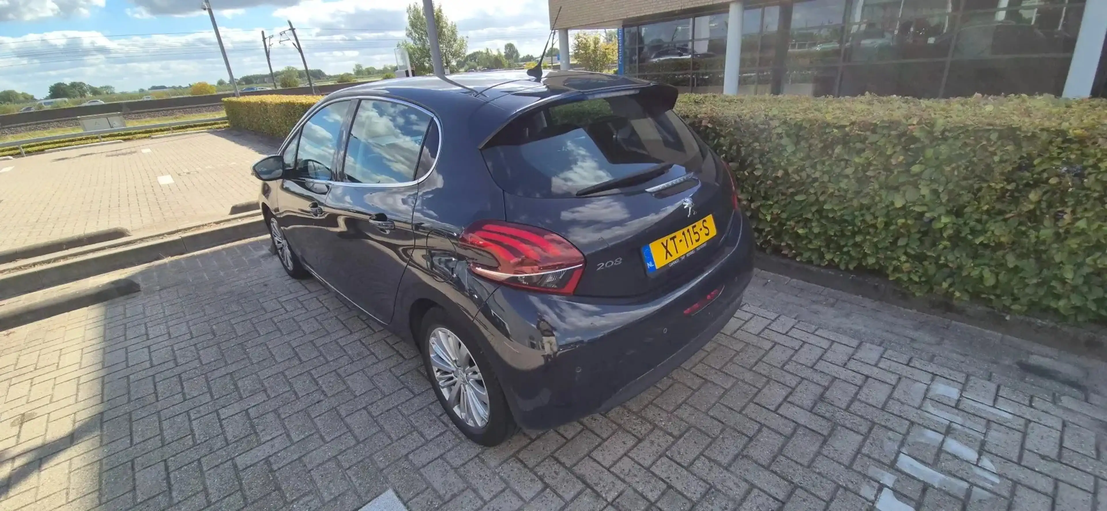 Peugeot 208 1.2i 5-deurs Allure 1e eig. Historie Clima Navi PD — photo 3