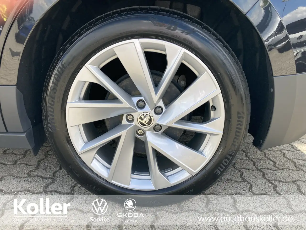 Skoda Enyaq iV 60 Loft AHK TParken el.HK Area View ACC, миниатюра 7