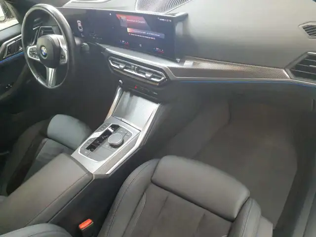 BMW 4 Series view 9