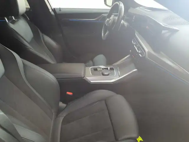 BMW 4 Series view 8