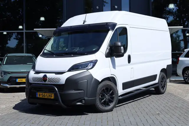 Citroen Jumper 2.2 BlueHDi 140pk L2H2 3.5t | Automaat | Special E