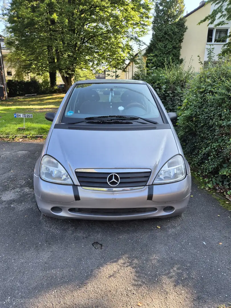 Mercedes-Benz A 140 Classic - 1