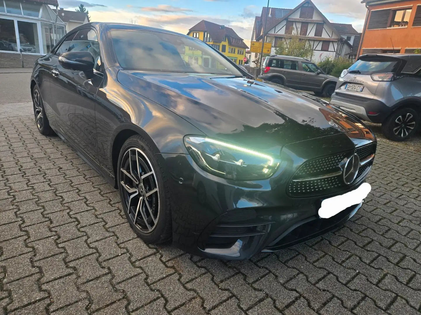 Mercedes-Benz E 220 E -Klasse Coupe E 220 d AMG Vollaustattung Grau - 2