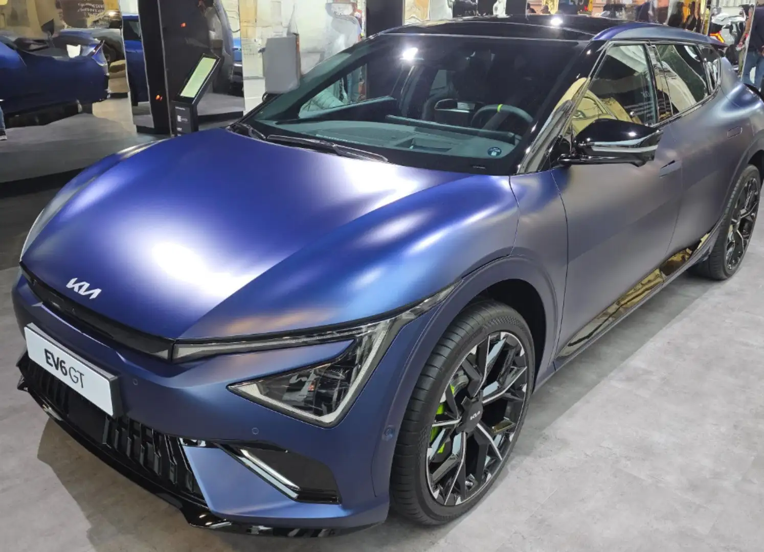 Kia EV6 Air 84 KWh Nachl. 25%* dt. Bestellangebot Blanc - 1