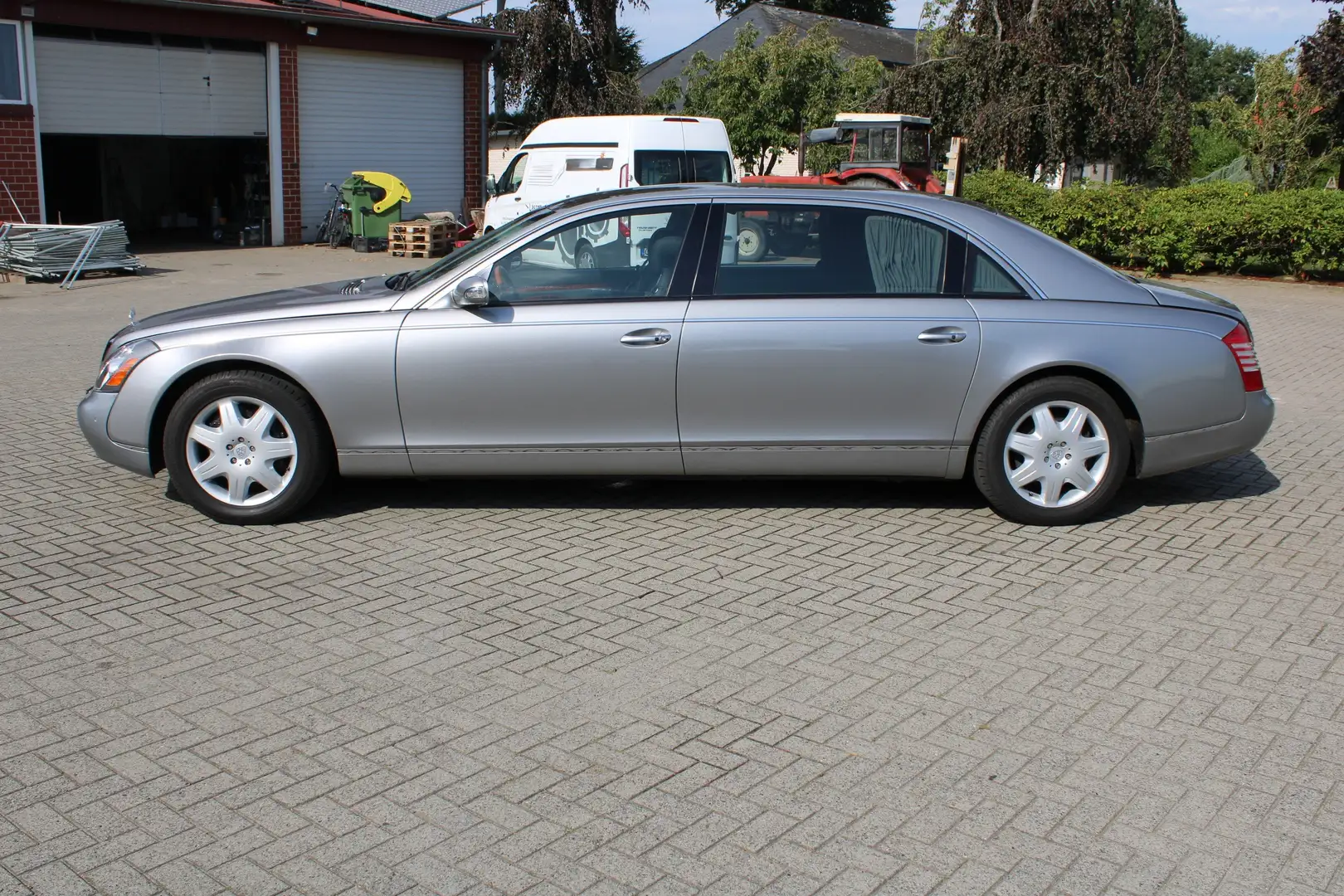 Maybach 62 Maybach 62 inkl. Trennscheibe Grau - 2