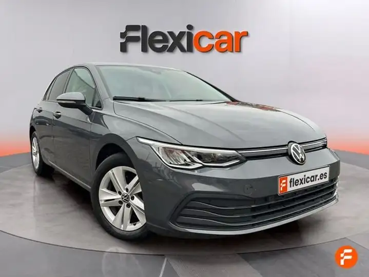Volkswagen Golf 8 2.0 TDI 2023, foto 9