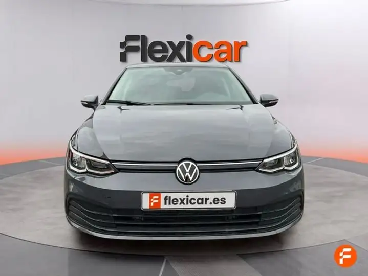 Volkswagen Golf 8 2.0 TDI 2023, foto 8