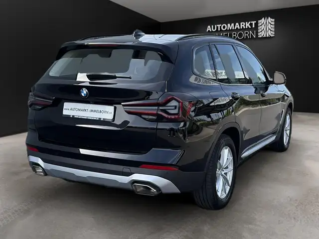BMW X3 view 7