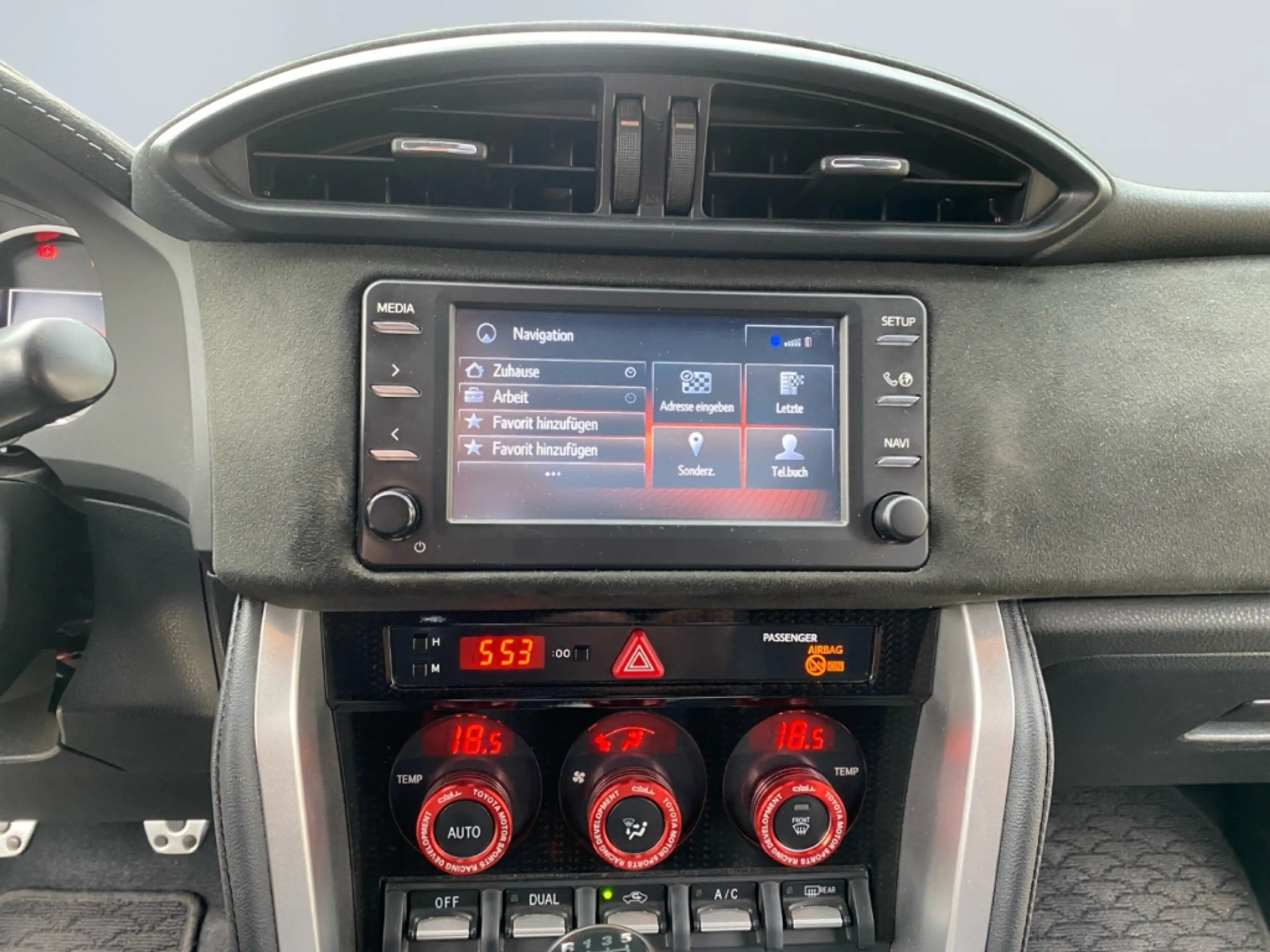 Toyota GT86 Shark *Performance-Paket*JBL*Navi*Scheckheftgepfle — photo 14
