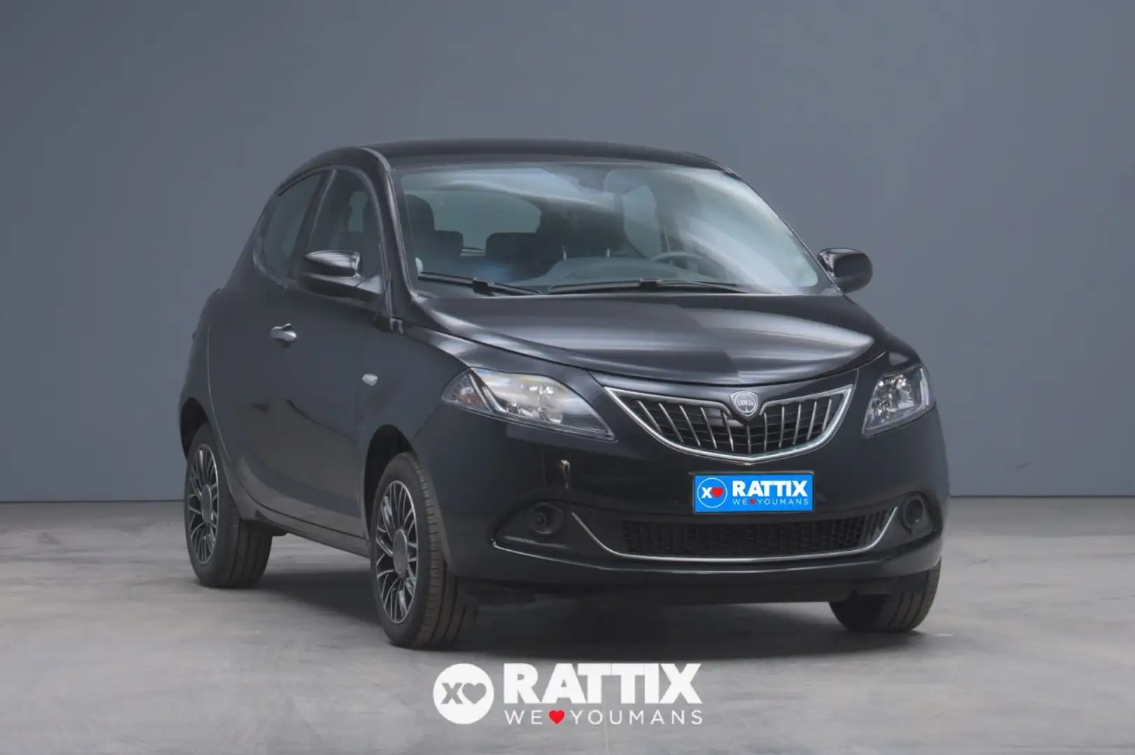 Lancia Ypsilon 1.0 Firefly Hybrid 70CV Platino Noir - 1