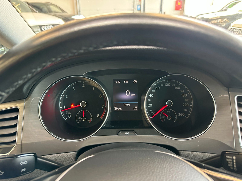 Volkswagen Golf VII Allstar *LED*Navi*Kamera*AHK Schwenkb* — photo 13