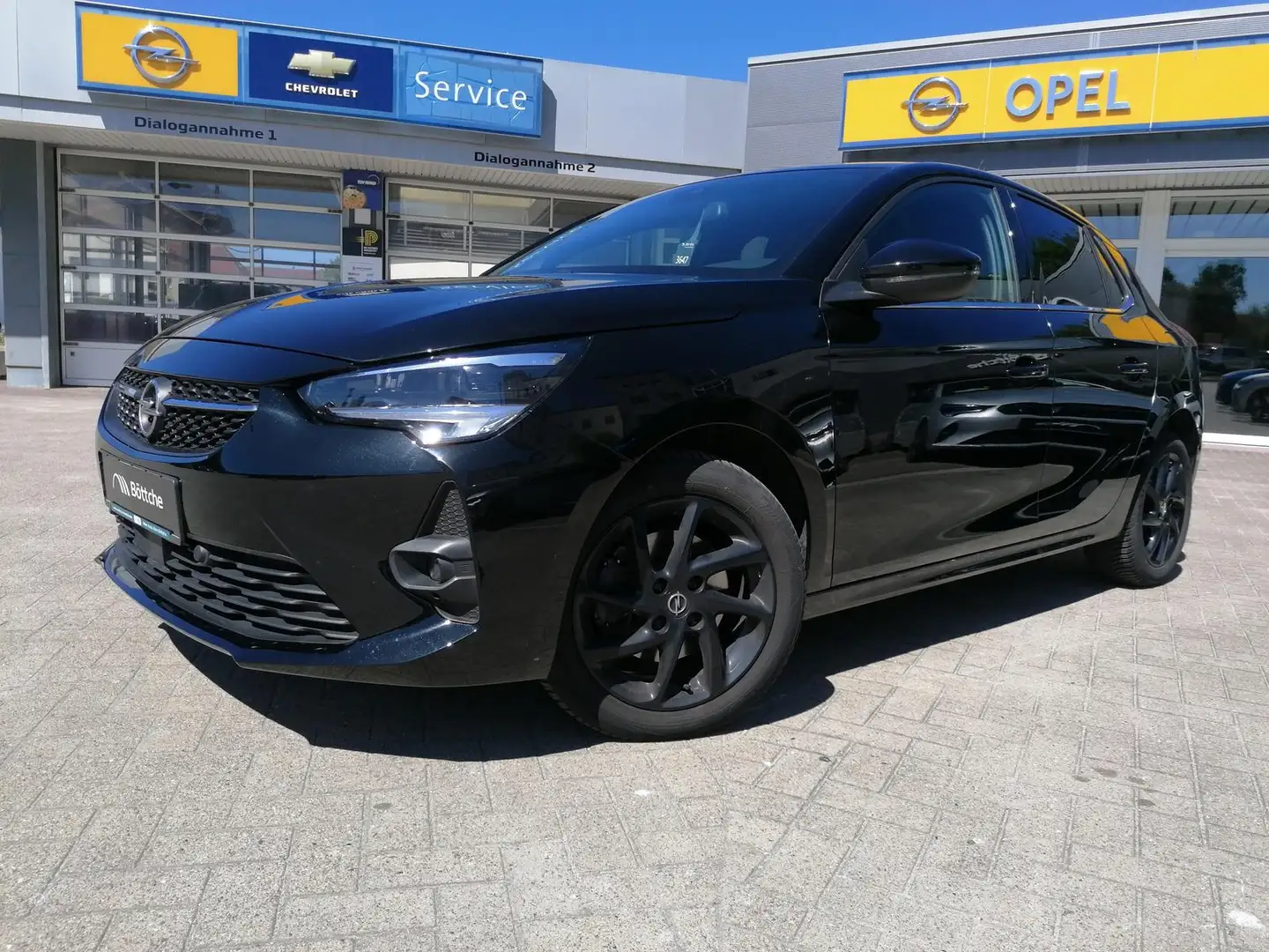 Opel Corsa 5trg 1.2 Ultimate AT/Allw/LED/Navi/Shz/180°Kamera/ Schwarz - 2