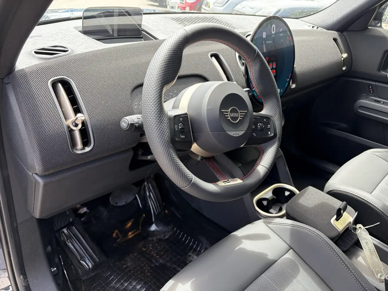MINI Countryman снимка MINI Countryman