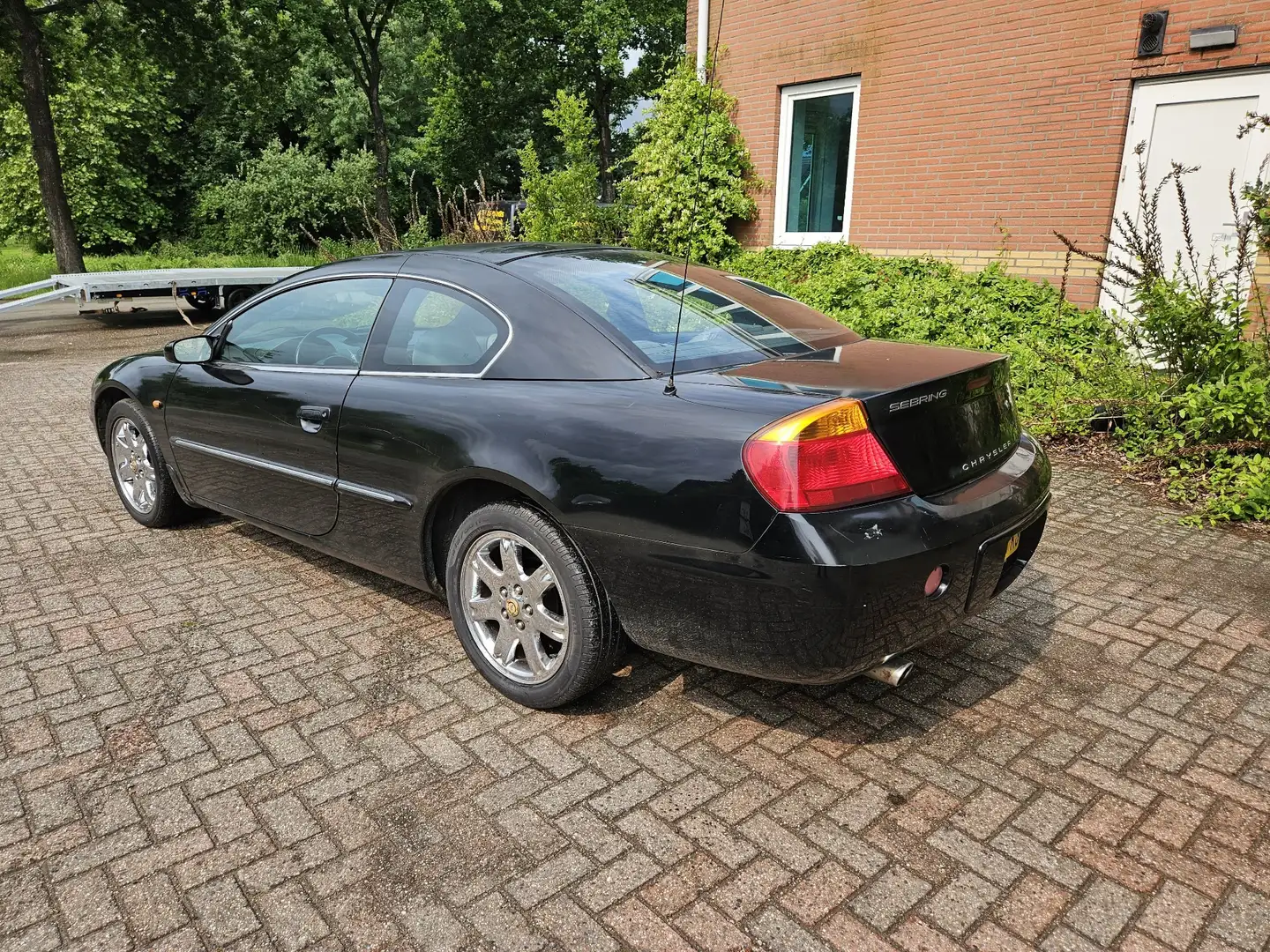 Chrysler Sebring Zwart - 2