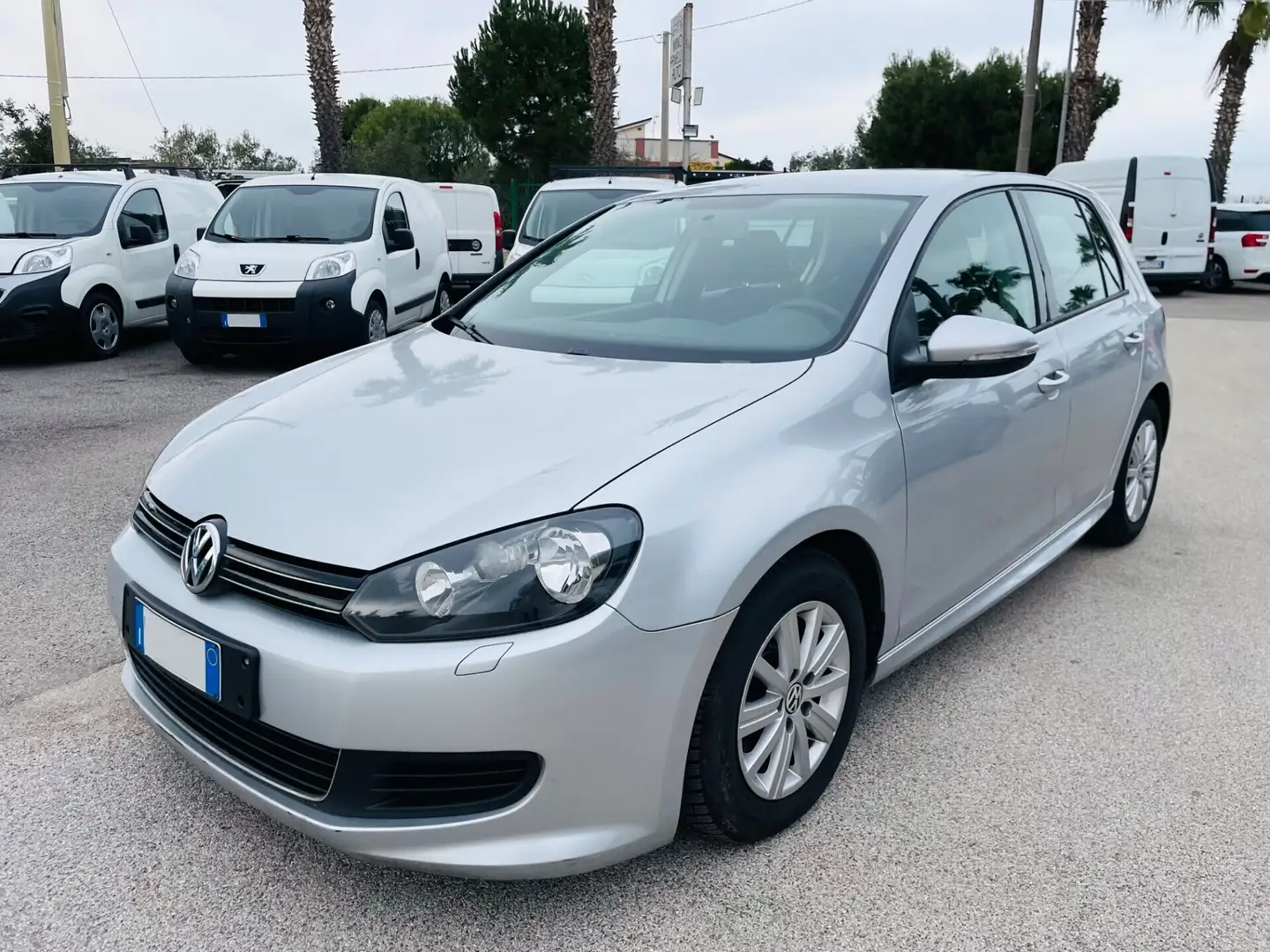 Volkswagen Golf 1.6 TDI DPF 5p. Comfortline Argent - 1