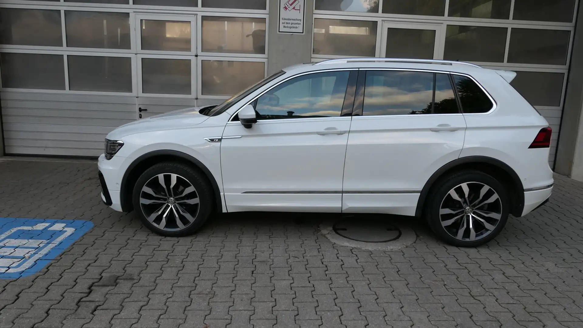 Volkswagen Tiguan Highline TDI SCR 4MOTION DSG Blanc - 2