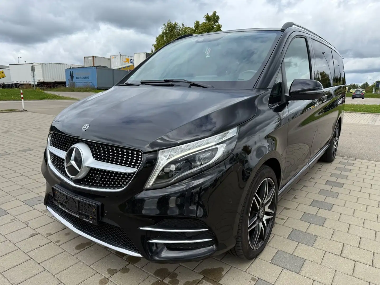 Mercedes-Benz V 300 d EDITION 4MATIC lang Facelift AMG Line LED Noir - 1