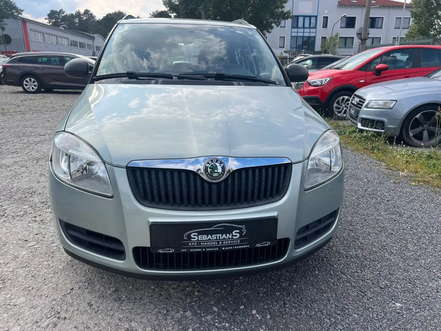 Skoda Fabia Combi 1.4l Cool Edition Tüv + Insp neu Silver - 2