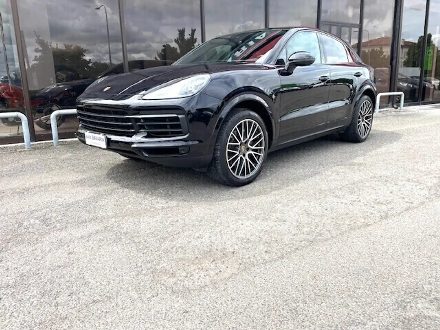 Porsche Cayenne Coupé 3.0 V6 Negro - 2