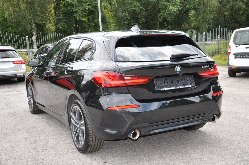 BMW 118 d Sport Line |LED|Navi|RFK|live Cockpit| — photo 7