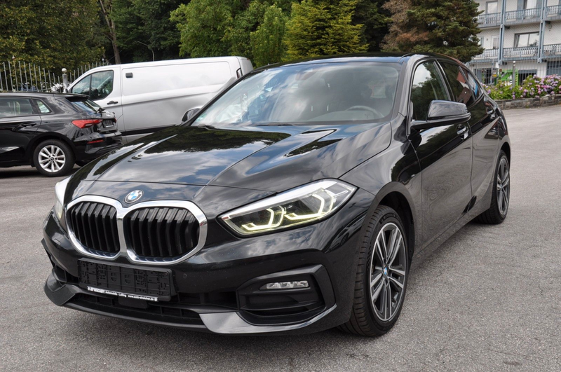 BMW 118 d Sport Line |LED|Navi|RFK|live Cockpit| — photo 2