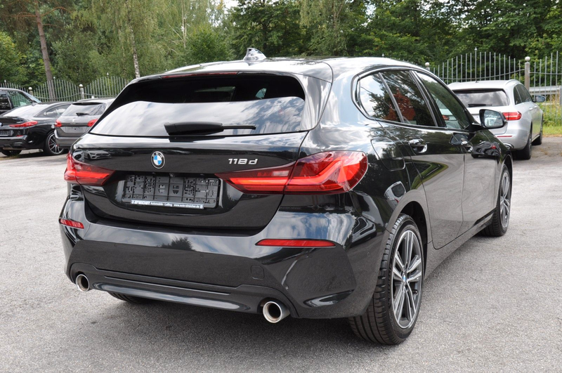 BMW 118 d Sport Line |LED|Navi|RFK|live Cockpit| — photo 6