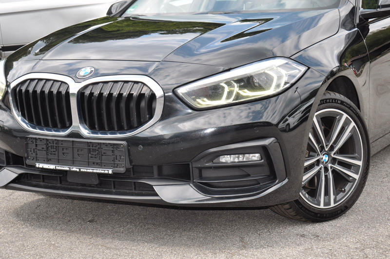 BMW 118 d Sport Line |LED|Navi|RFK|live Cockpit| — photo 8