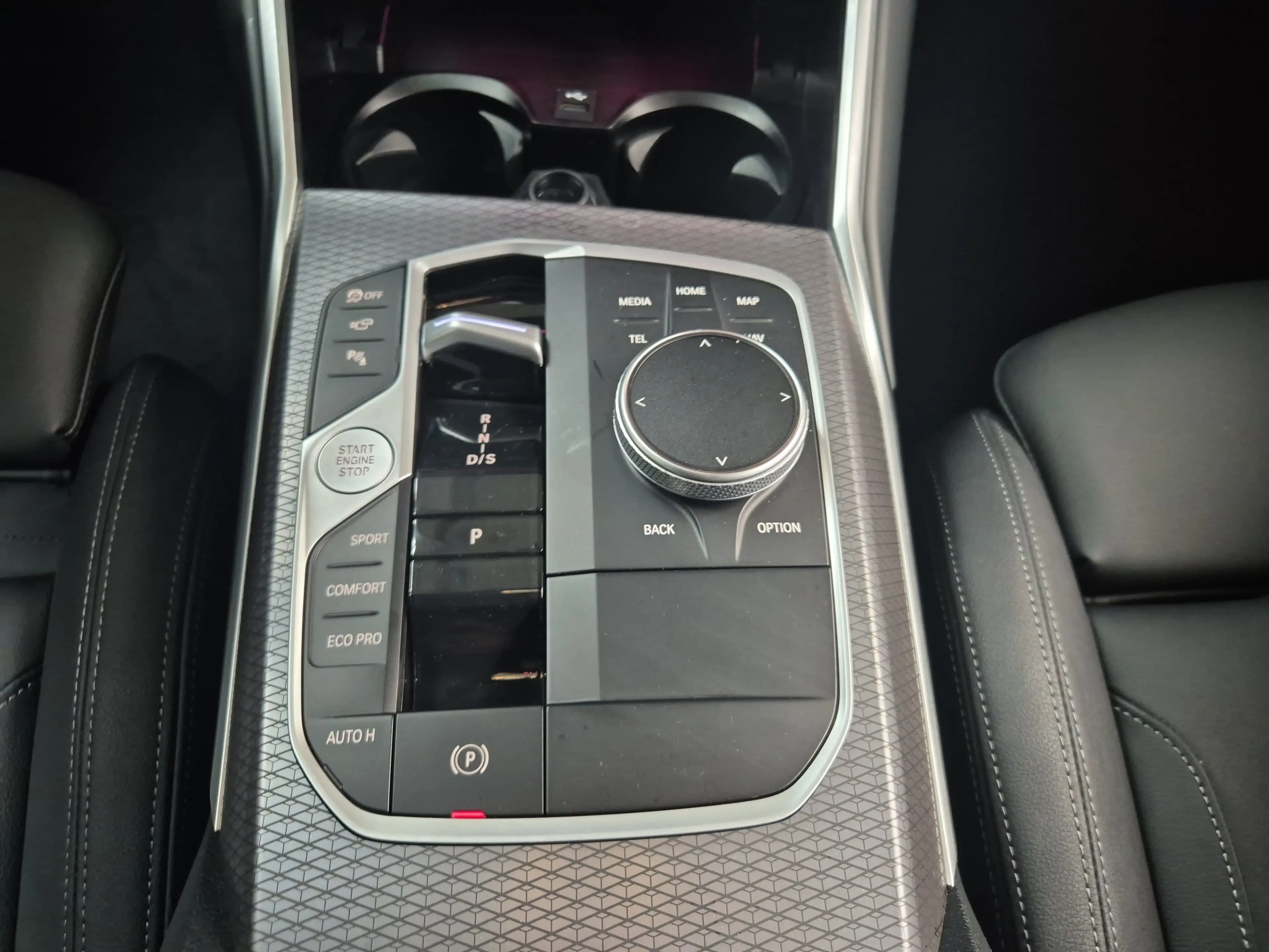 BMW 340 M340d xDrive Touring Panorama|Head-Up|Parkass.+ — photo 12