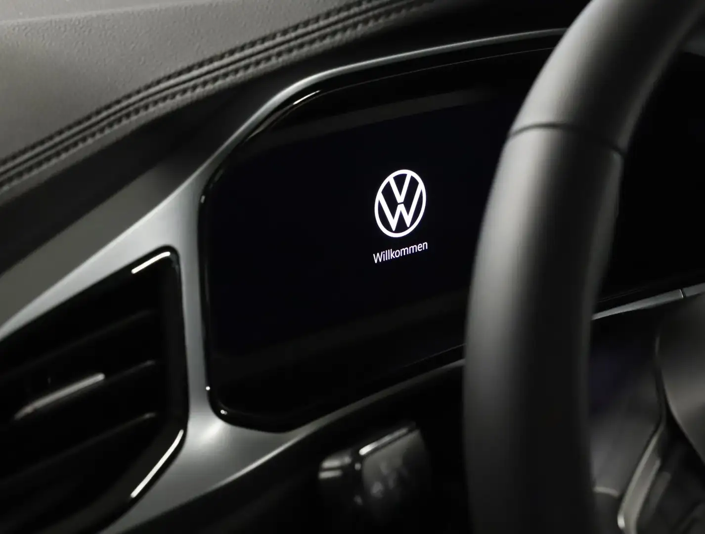 Volkswagen T-Roc Friends TSI DSG Schwarz - 2