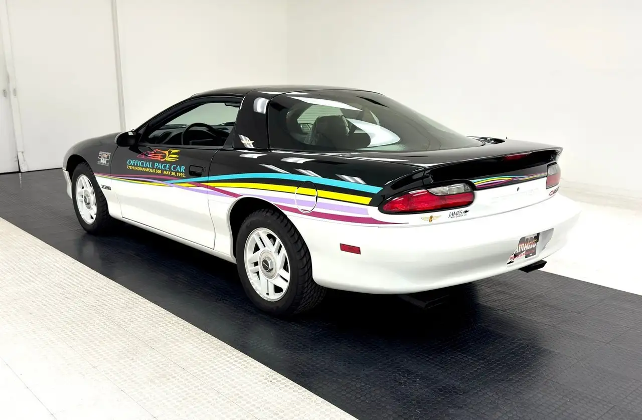 Chevrolet Camaro Indy Pace Car, foto 3