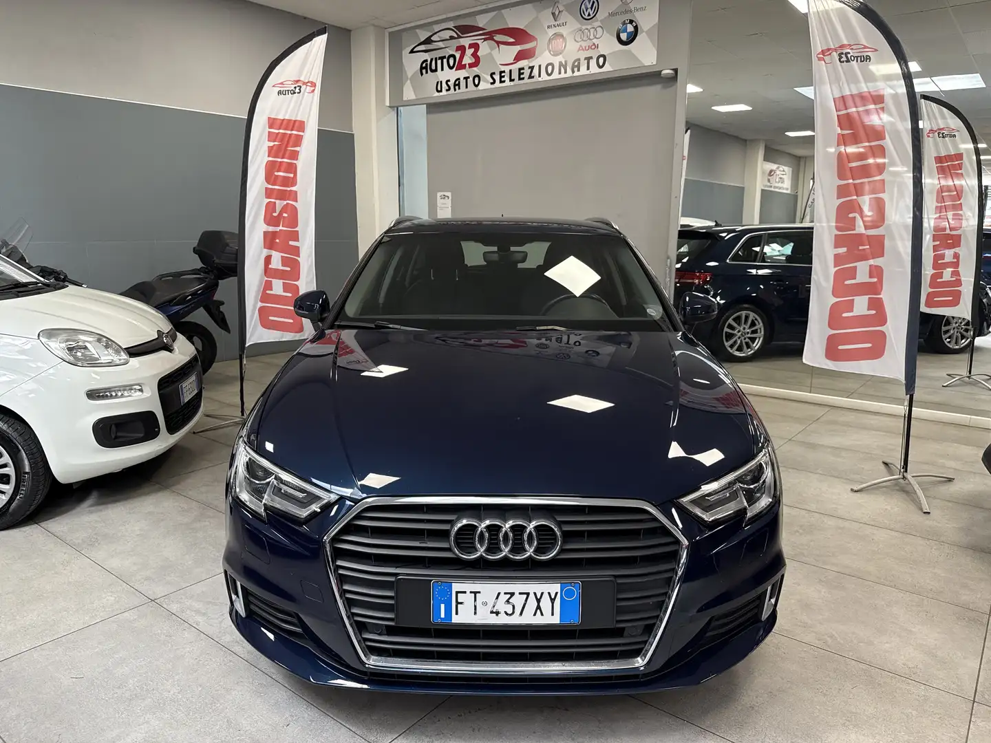 Audi A3 Sportback 30 1.0 tfsi Sport 116cv s-tronic Blu/Azzurro - 1
