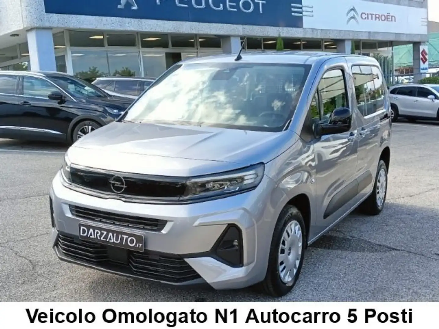 Opel Combo Life 5P Autocarro 1.5D 100 CV Edition Plus N1 Šedá - 1