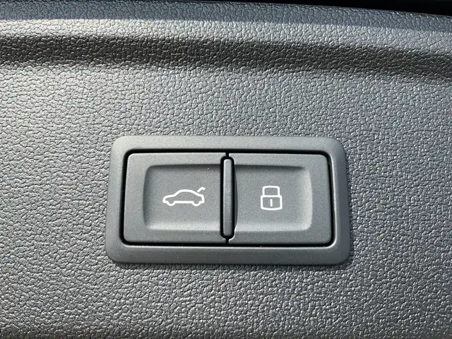 Audi A3 view 11