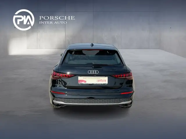 Audi A3 view 4