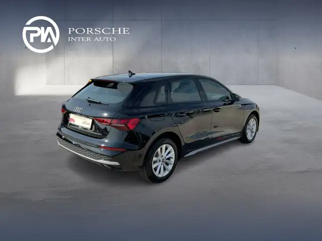 Audi A3 view 5