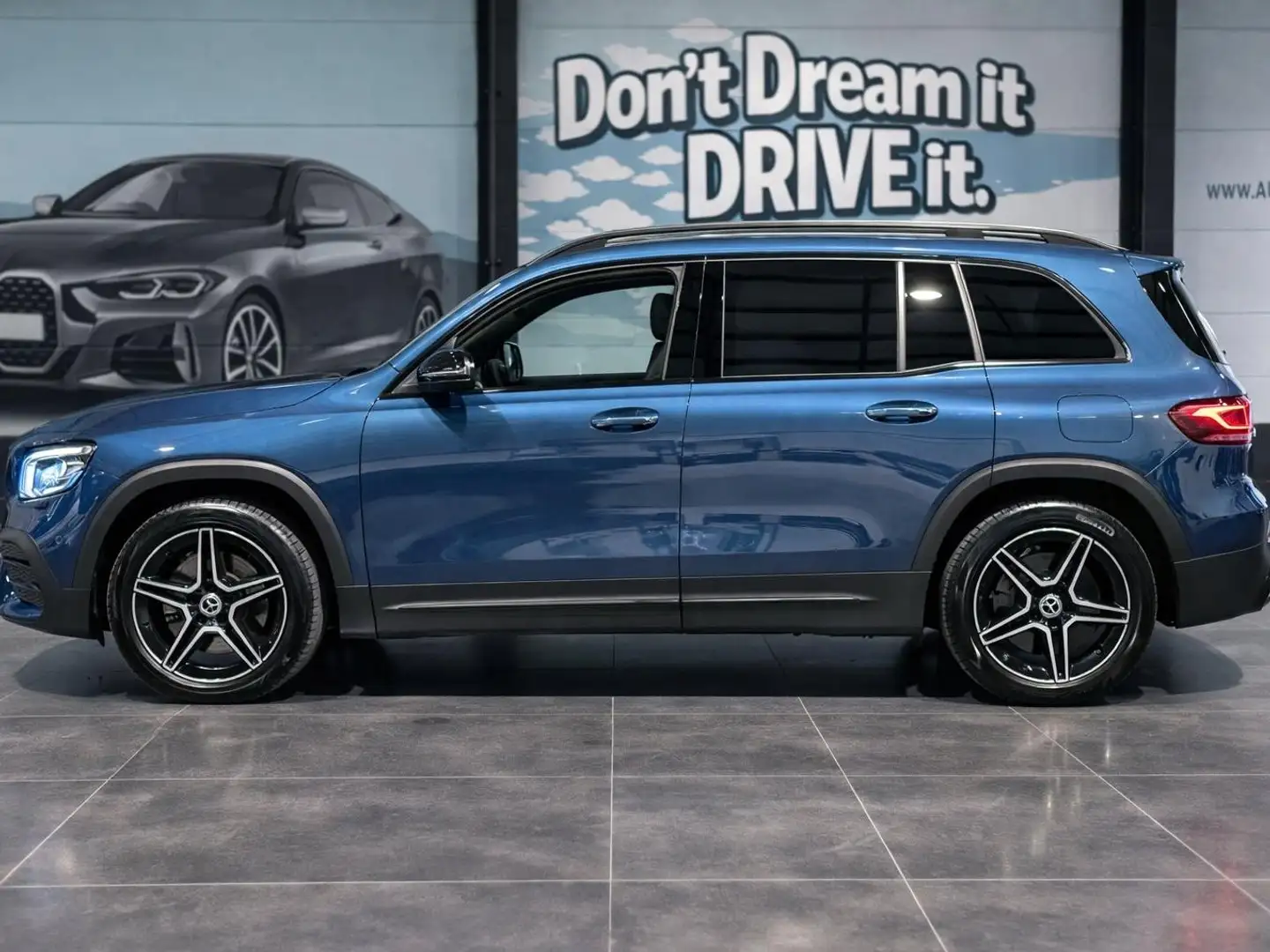 Mercedes-Benz GLB 250 GLB 2.0B 4x4 AMG Line met panoramisch open dak Bleu - 2