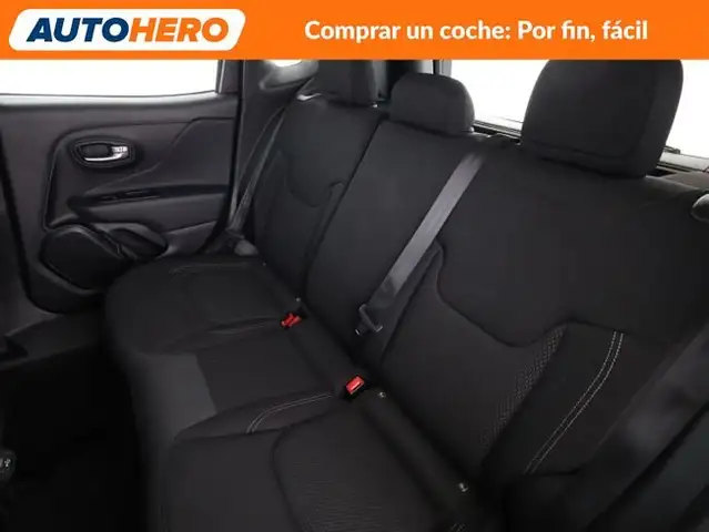 Jeep Renegade view 15