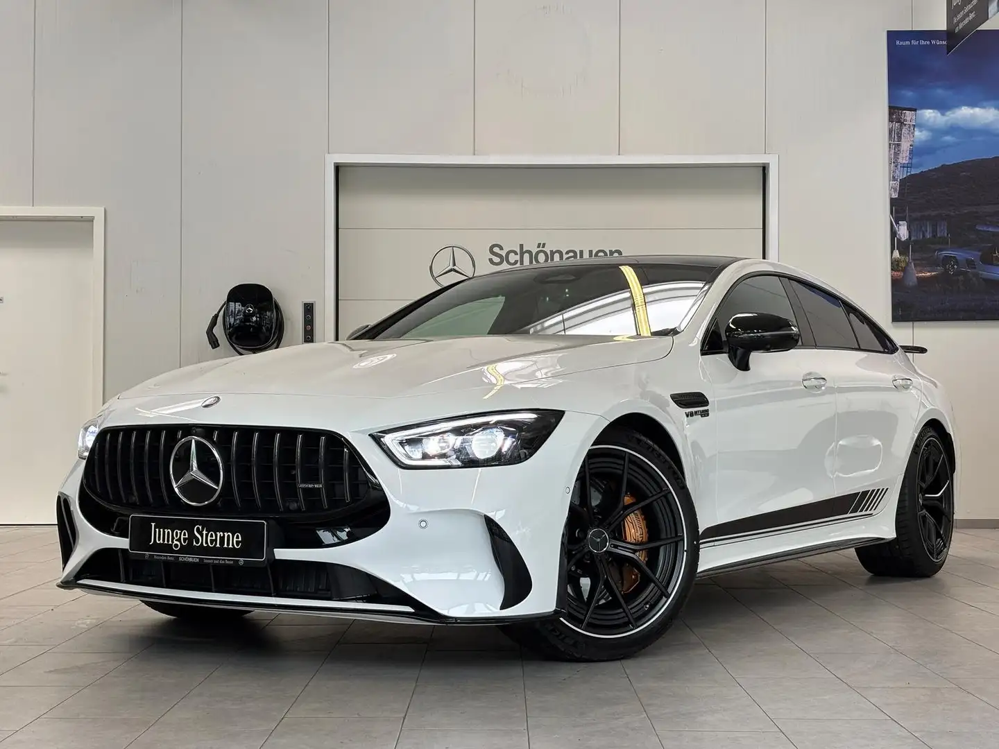 Mercedes-Benz AMG GT Mercedes-AMG GT 63 4M+ KERAMIK+21"+CARBON+AERO Bílá - 1