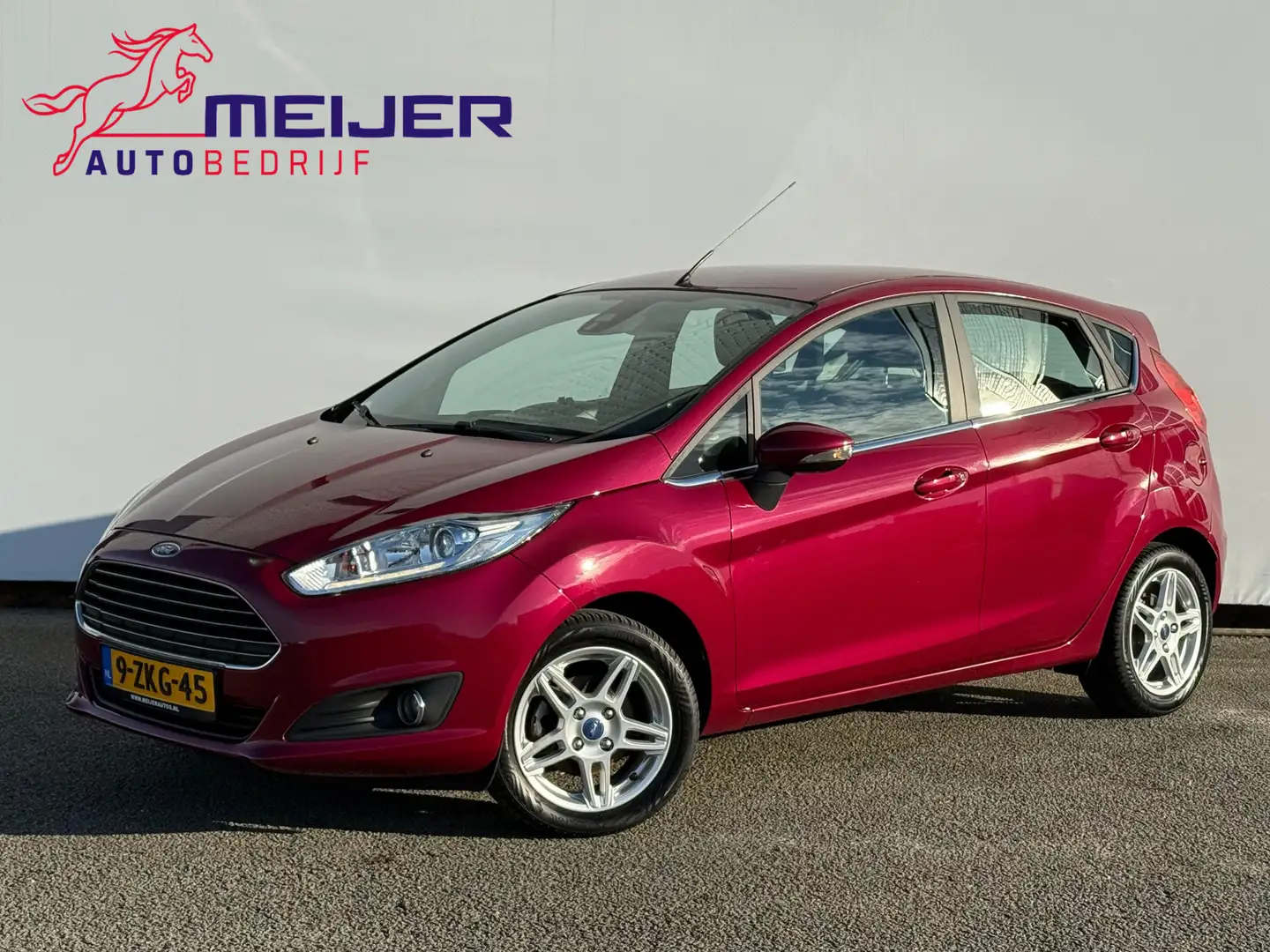 Ford Fiesta 1.0 EcoBoost Titanium LED | Sportvelgen | AllSeaso Rot - 1