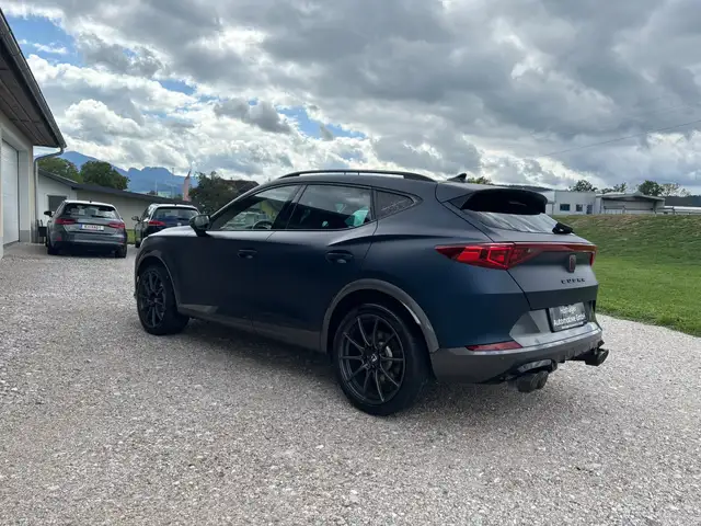 Cupra Formentor view 7