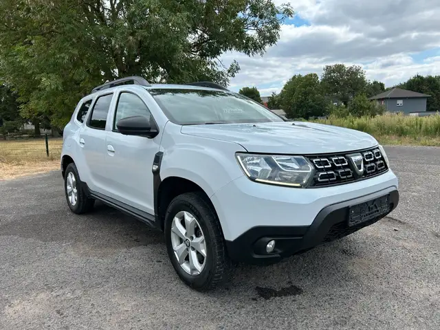 Dacia Duster view 7