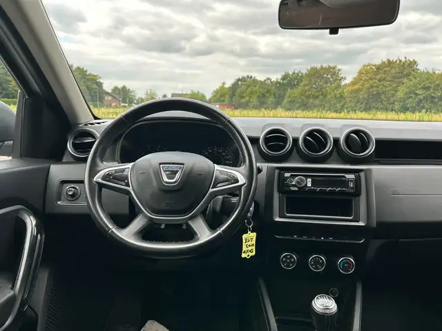 Dacia Duster view 15